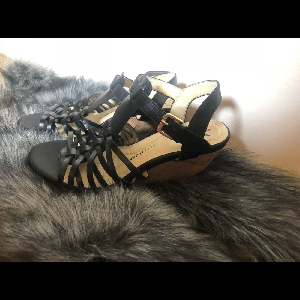 Brand New Issac Mizrahi Black Wedge Sandals
